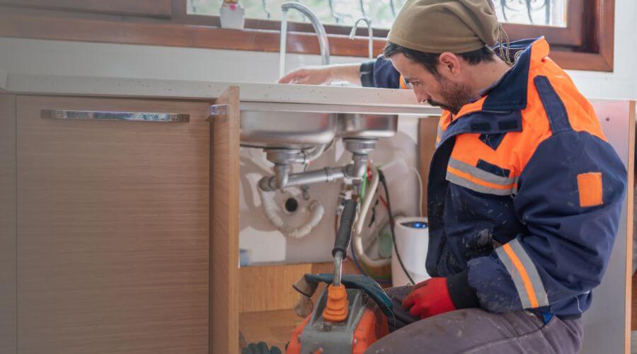 Professional septic tank pumping in Middletown, DE